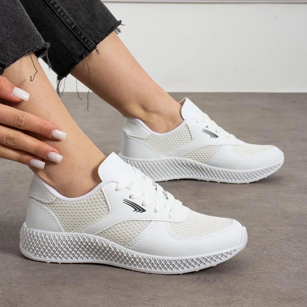 Beyaz Kadın Spor Sneaker Bağcıklı – Aqua File Detaylı Light PVC Taban - Renk: Beyaz - Fotoğraf 1 / 3