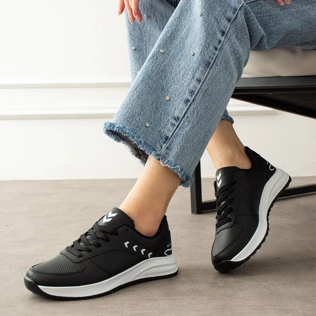 Bağcıklı Siyah Kadın Spor Sneaker - Renk: Siyah - Fotoğraf 1 / 1