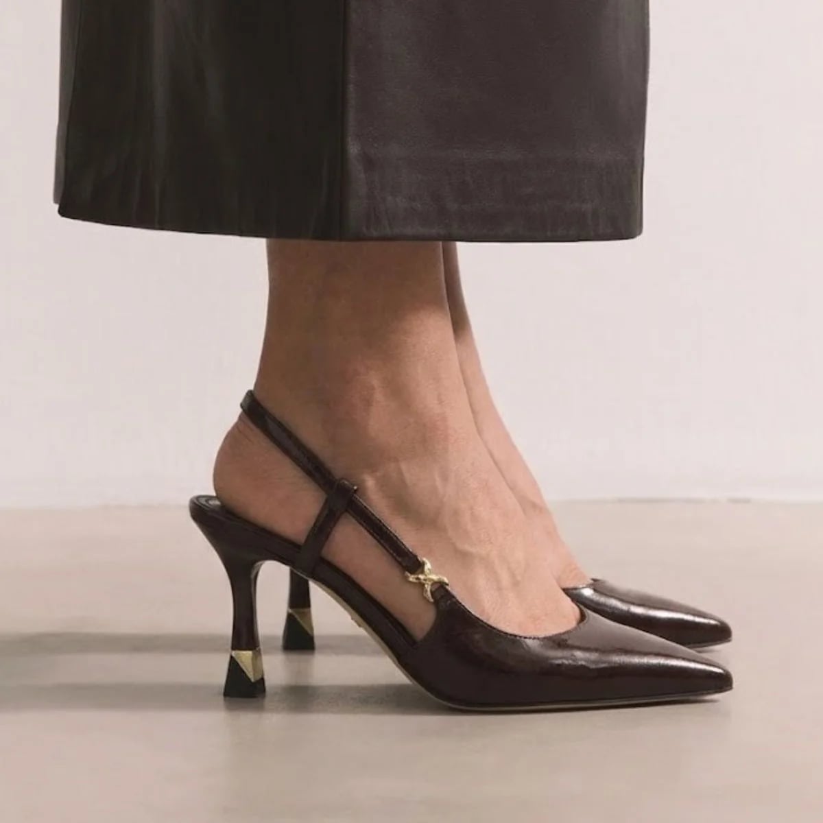 Kahve Suni Deri Zenne Stiletto Ayakkabı - Renk: Kahve - Fotoğraf 1 / 1